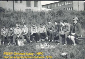 1970 HPC Rano po przyrzeczeniu u ogniska
